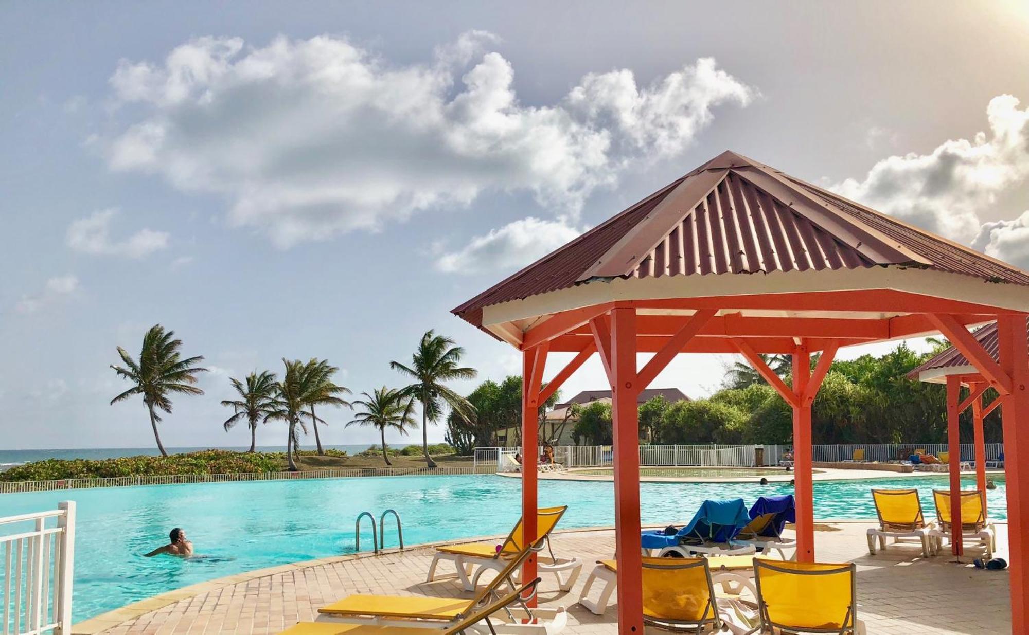 Guadeloupe- Saint-Francois- Residence Anse Des Rochers - Appartement Quart De Villa Etage - Vue Mer- 4 Personnes - Lit Bebe Sur Demande - Citerne Et Wifi Prives -Animaux Ok-Acces Plage Direct -Apnee Bien-Etre Experience Sur Demande Avec Instructeur A 외부 사진